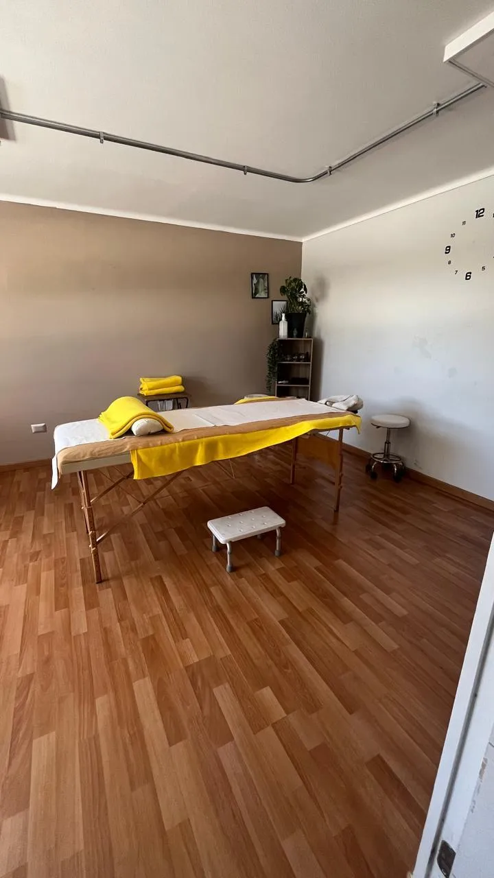 Sala de masajes terapéuticos